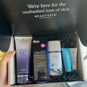 NWT Dermstore Beautyfix Box
